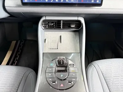 BYD Seal 06GT 2025, 9000 км, за 16487.63 USD - фото 16