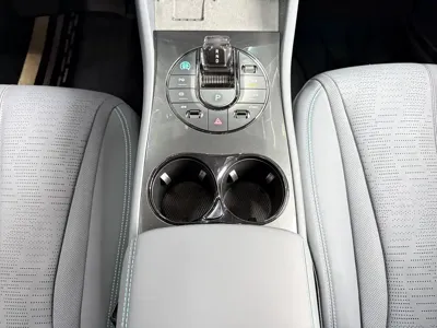 BYD Seal 06GT 2025, 9000 км, за 16487.63 USD - фото 17