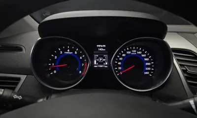 Hyundai Avante 2015, 110411 км, за 3577.94 USD - фото 8