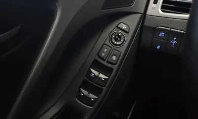 Hyundai Avante 2015, 110411 км, за 3577.94 USD - фото 19