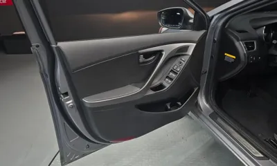 Hyundai Avante 2015, 110411 км, за 3577.94 USD - фото 24