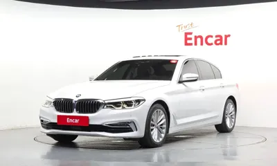 BMW 5-Series · 2019 год