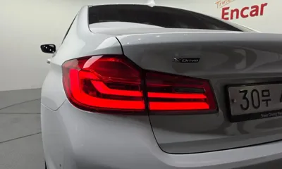 BMW 5-Series 2019, 110862 км, за 16800.15 USD - фото 23