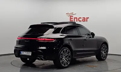 Porsche Macan 2022, 17629 км, за 56387.03 USD