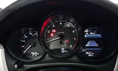 Porsche Macan 2022, 17629 км, за 56387.03 USD - фото 8