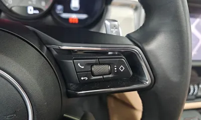 Porsche Macan 2022, 17629 км, за 56387.03 USD - фото 27