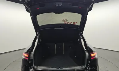 Porsche Macan 2022, 17629 км, за 56387.03 USD - фото 28