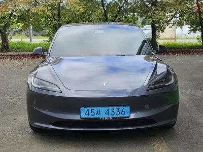 Tesla Model 3 · 2024 год