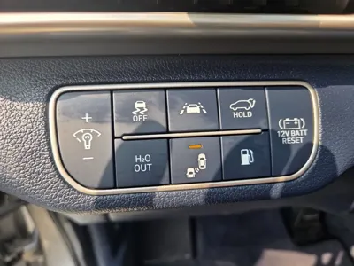 Hyundai Nexo 2023, 97077 км, за 11311.18 USD - фото 11