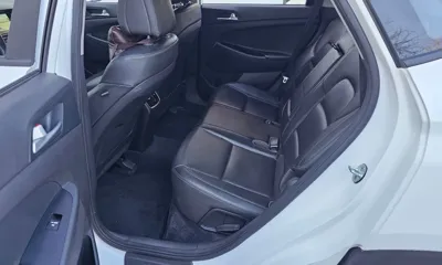 Hyundai Tucson 2018, 46376 км, за 10505.45 USD - фото 11