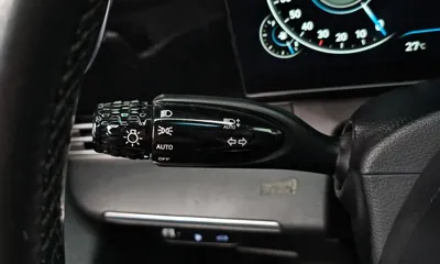 Hyundai Grandeur 2022, 146555 км, за 11152.68 USD - фото 29