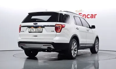 Ford Explorer 2017, 68656 км, за 10503.15 USD
