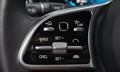 Mercedes-Benz GLC-Class 2021, 81436 км, за 25027.62 USD - фото 17