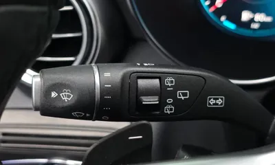 Mercedes-Benz GLC-Class 2021, 81436 км, за 25027.62 USD - фото 18