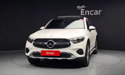 Mercedes-Benz GLC-Class 2025, 4264 км, за 54155.18 USD