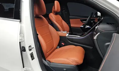 Mercedes-Benz GLC-Class 2025, 4264 км, за 54155.18 USD - фото 11