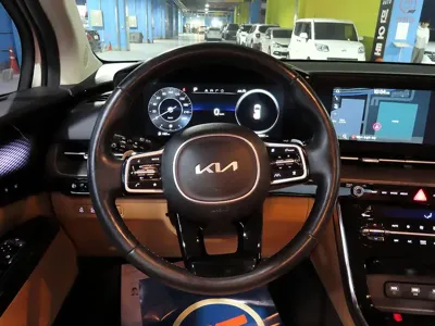 Kia Canival 2023, 48991 км, за 21530.79 USD - фото 9