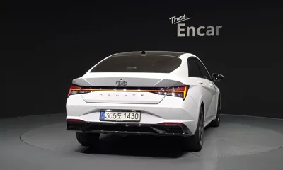 Hyundai Avante 2021, 142207 км, за 9700.33 USD