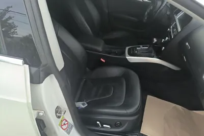 Audi A5 2016, 102800 км, за 10857 USD - фото 19