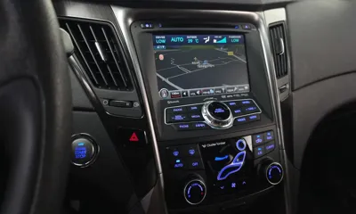 Hyundai Sonata 2012, 71628 км, за 3648.21 USD - фото 14