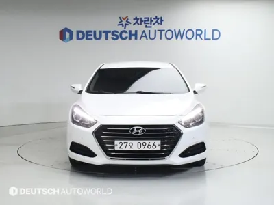 Hyundai i40 2016, 96120 км, за 5185.77 USD