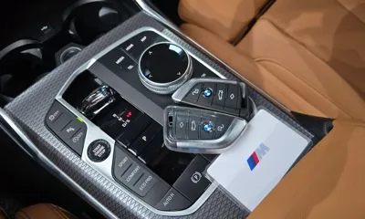 BMW 3-Series 2025, 13133 км, за 34973.66 USD - фото 9