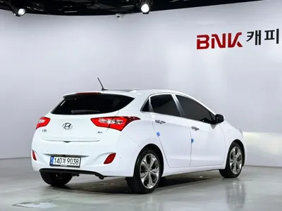 Hyundai i30 2012, 142248 км, за 3057.51 USD