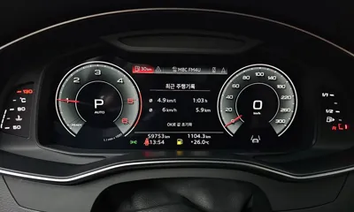 Audi A6 2023, 59753 км, за 19627.15 USD - фото 8