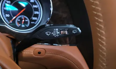 Bentley Bentayga 2019, 37935 км, за 77999.03 USD - фото 28