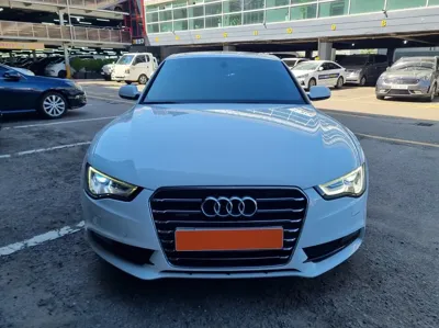 Audi A5 2016, 184069 км, за 3903.2 USD