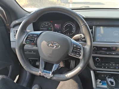 Hyundai Sonata 2015, 156800 км, за 6910 USD - фото 14