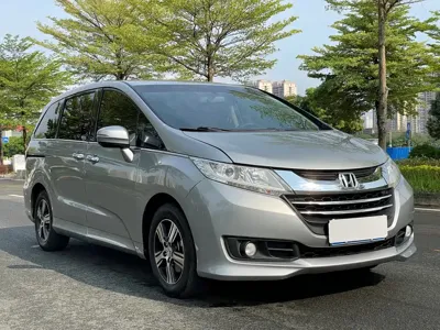 Honda Odyssey 2018, 110900 км, за 10681.69 USD