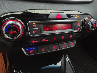 Kia Sorento 2020, 56836 км, за 14918.57 USD - фото 15