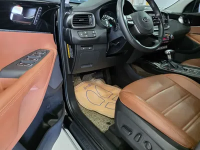 Kia Sorento 2020, 56836 км, за 14918.57 USD - фото 17