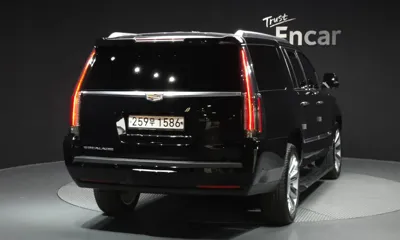 Cadillac Escalade 2019, 93341 км, за 26602.72 USD