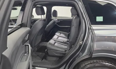 Audi Q7 2022, 45605 км, за 36988.87 USD - фото 11