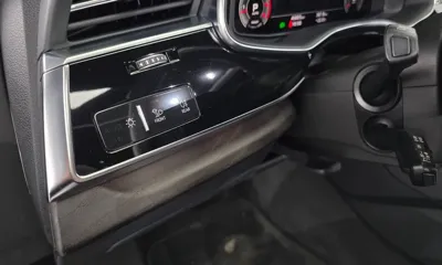 Audi Q7 2022, 45605 км, за 36988.87 USD - фото 18