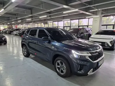 Kia Seltos 2024, 8786 км, за 18970.72 USD