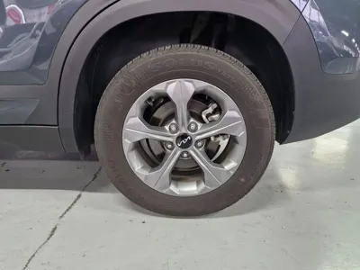 Kia Seltos 2024, 8786 км, за 18970.72 USD