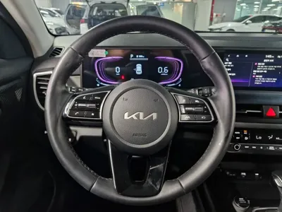 Kia Seltos 2024, 8786 км, за 18970.72 USD - фото 12