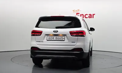 Kia Sorento 2017, 124273 км, за 9425.99 USD