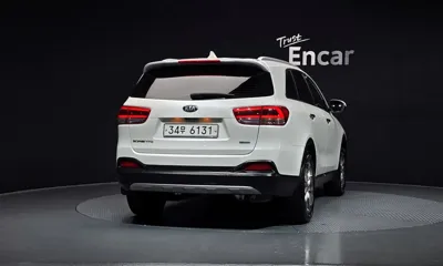 Kia Sorento 2015, 101734 км, за 10307.23 USD