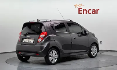 ChevroletGMDaewoo Spark 2015, 84443 км, за 2537.08 USD