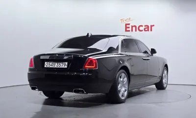 Rolls-Royce Ghost 2020, 51095 км, за 126576.41 USD