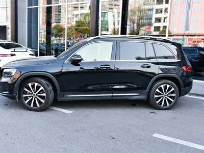 Mercedes-Benz GLB 2025, 8000 км, за 29428.51 USD