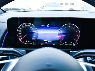 Mercedes-Benz GLB 2025, 8000 км, за 29428.51 USD - фото 7