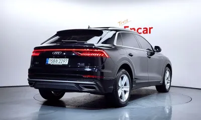 Audi Q8 2021, 69261 км, за 38255.69 USD