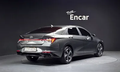 Hyundai Avante 2021, 32285 км, за 12964.18 USD