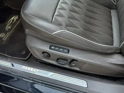 Volkswagen Passat 2020, 89000 км, за 13213.4 USD