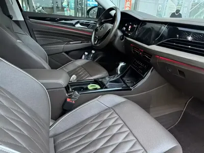 Volkswagen Passat 2020, 89000 км, за 13213.4 USD - фото 6